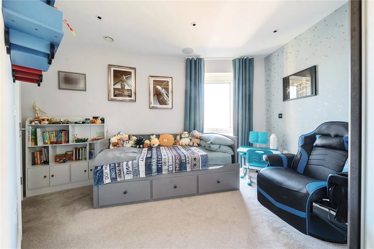 Dickens Yard, Ealing, W5, photo 19