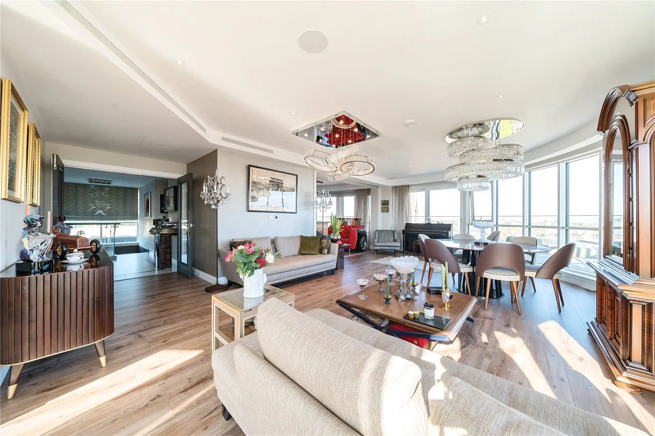Dickens Yard, Ealing, W5, photo 6