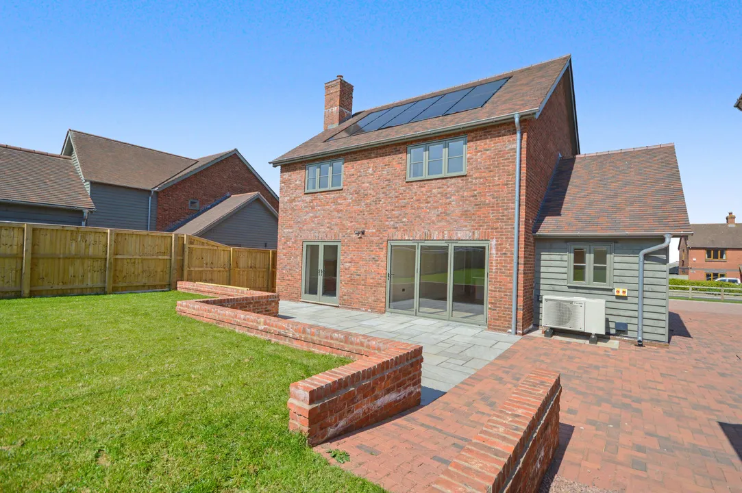 3 Maythorne Close, Leysters. NEW HOME, photo 28