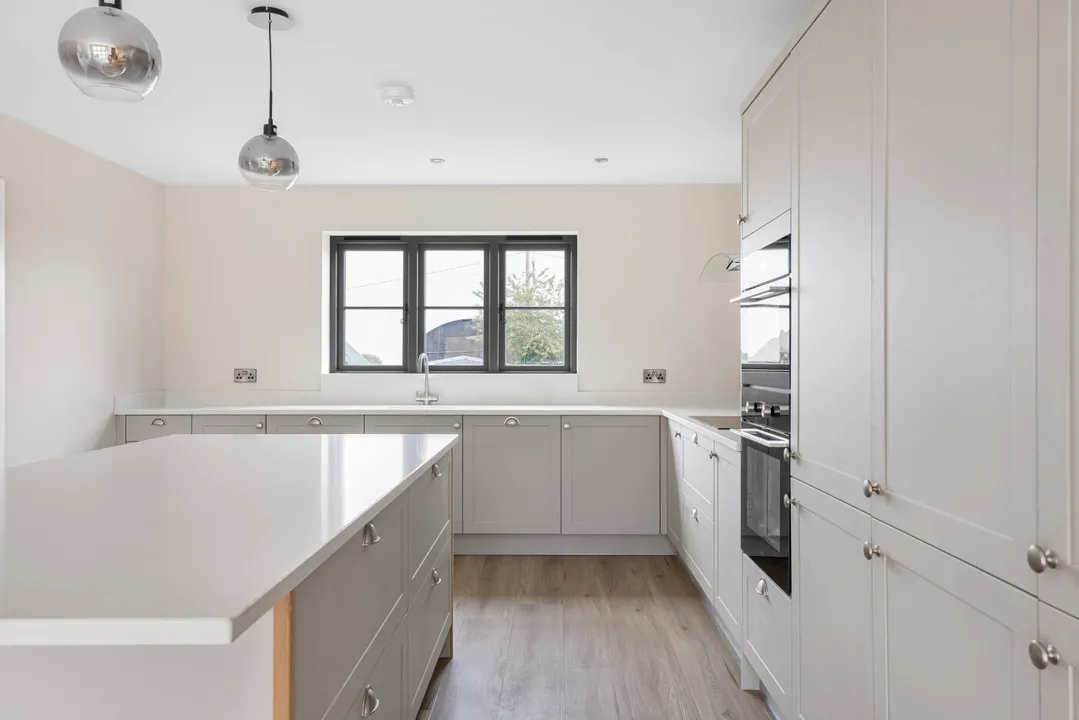3 Maythorne Close, Leysters. NEW HOME, photo 37