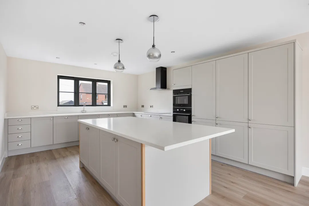 3 Maythorne Close, Leysters. NEW HOME, photo 35