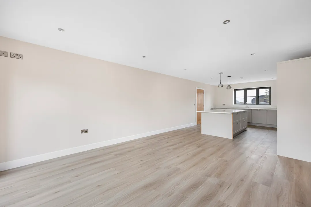 3 Maythorne Close, Leysters. NEW HOME, photo 39