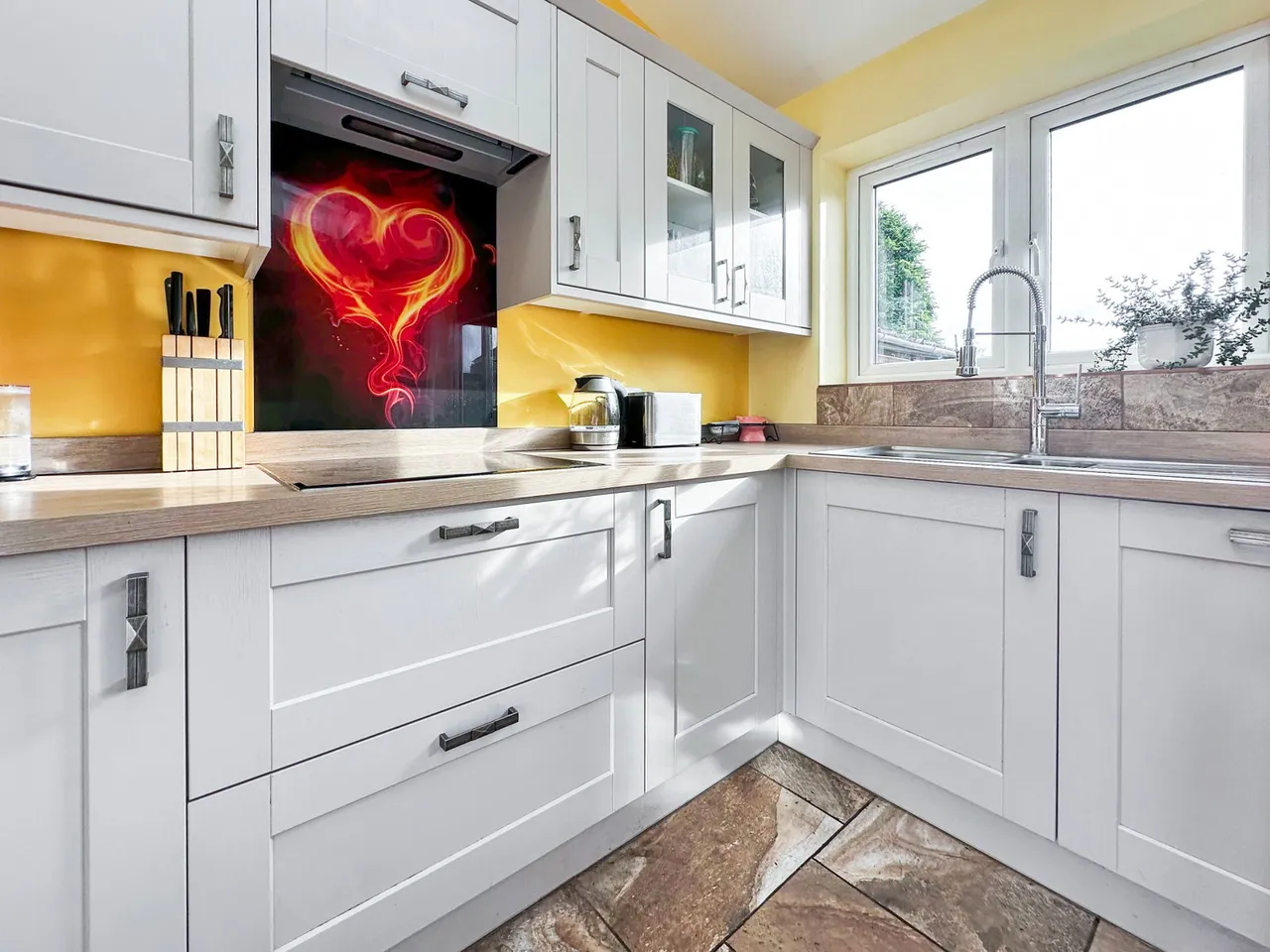 Eastleigh Road, Devizes, SN10, photo 13