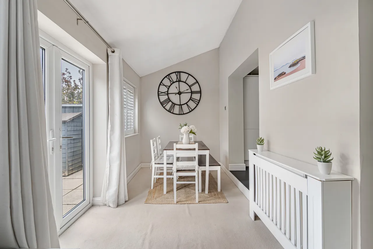Little Green Lane, Farnham, GU9, photo 5