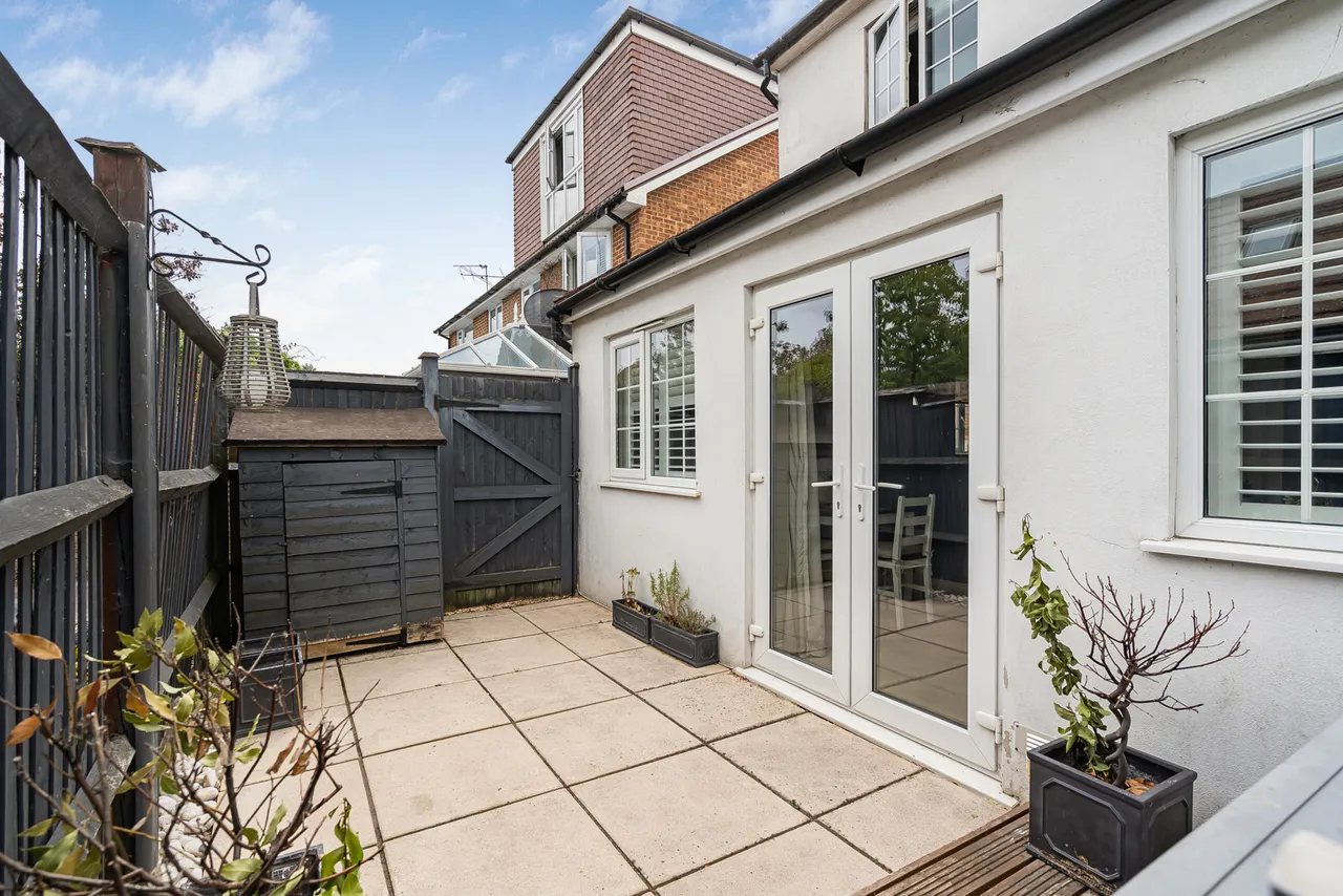 Little Green Lane, Farnham, GU9, photo 9