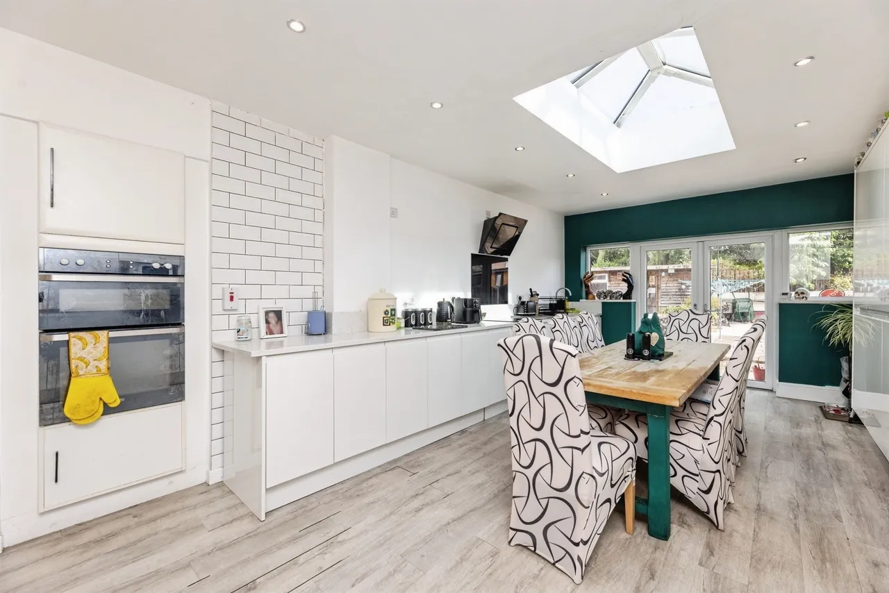 Redthorne Way, Shafton, Barnsley, photo 4