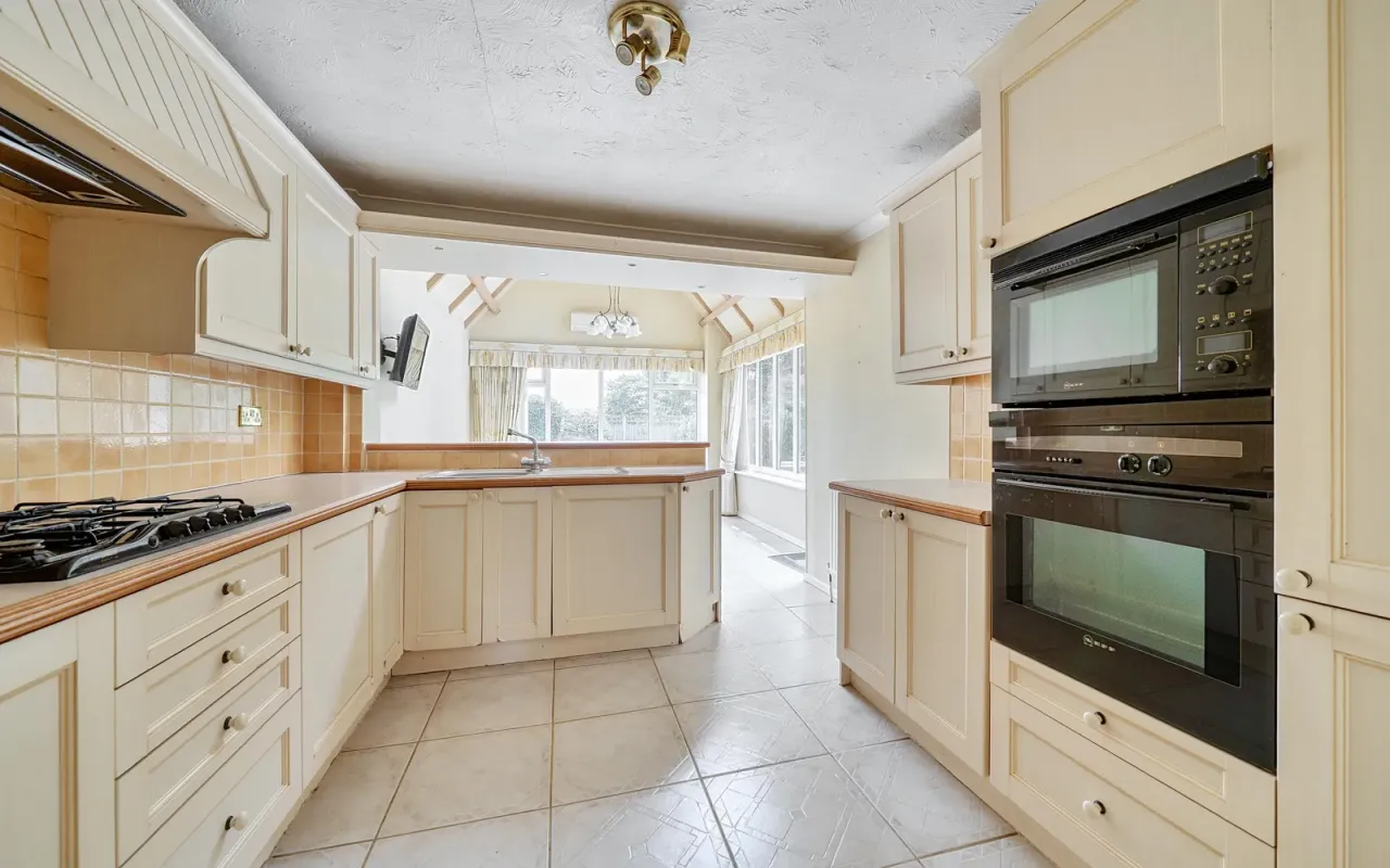 Main Road, Biddenham, Bedford, photo 2