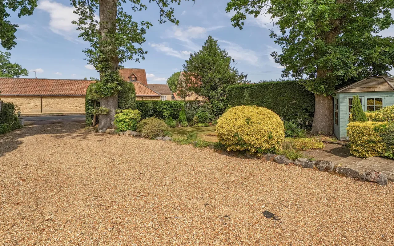Main Road, Biddenham, Bedford, photo 17