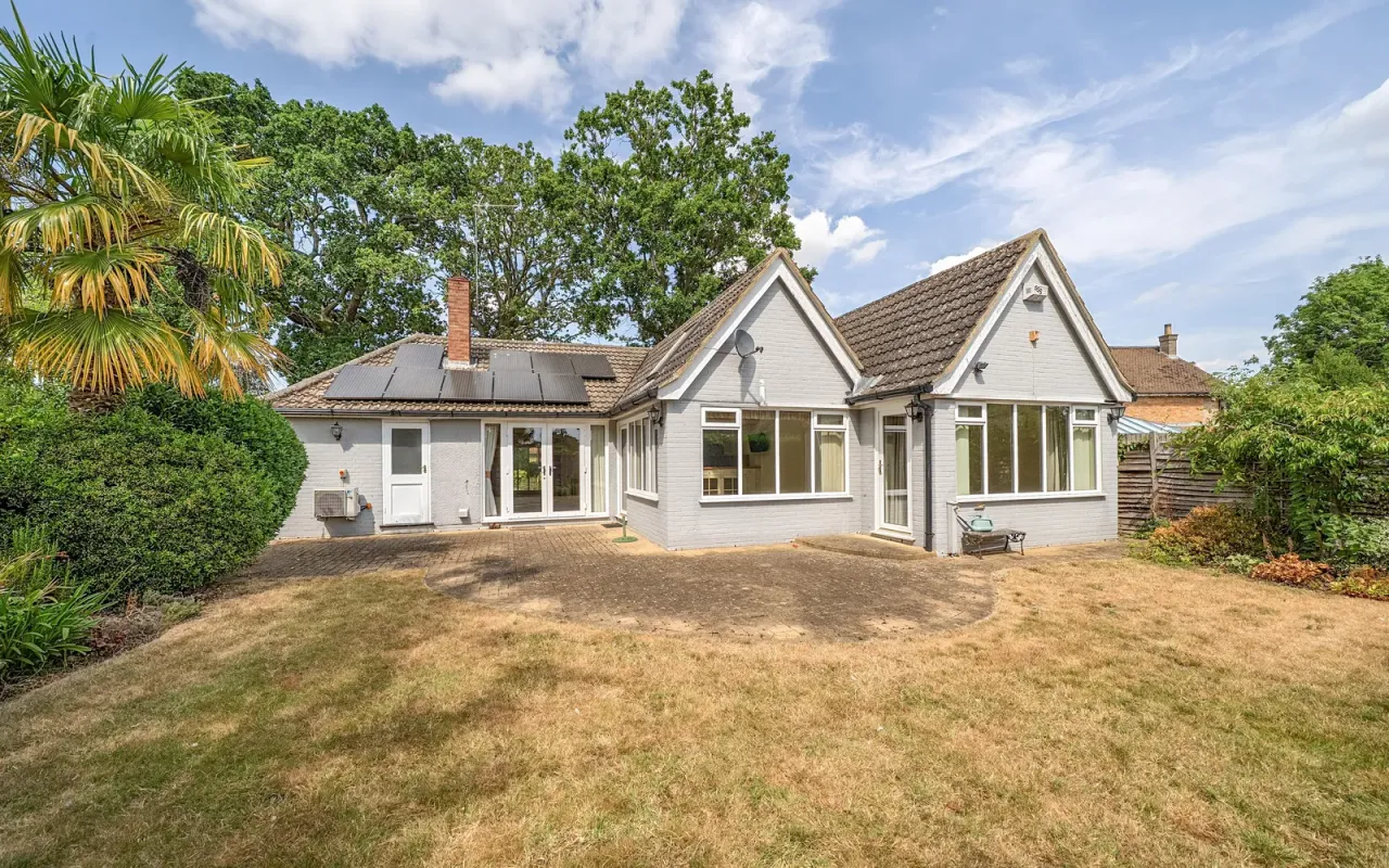 Main Road, Biddenham, Bedford, photo 13