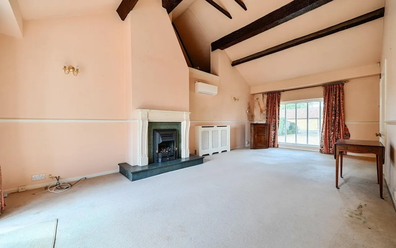 Main Road, Biddenham, Bedford, photo 5