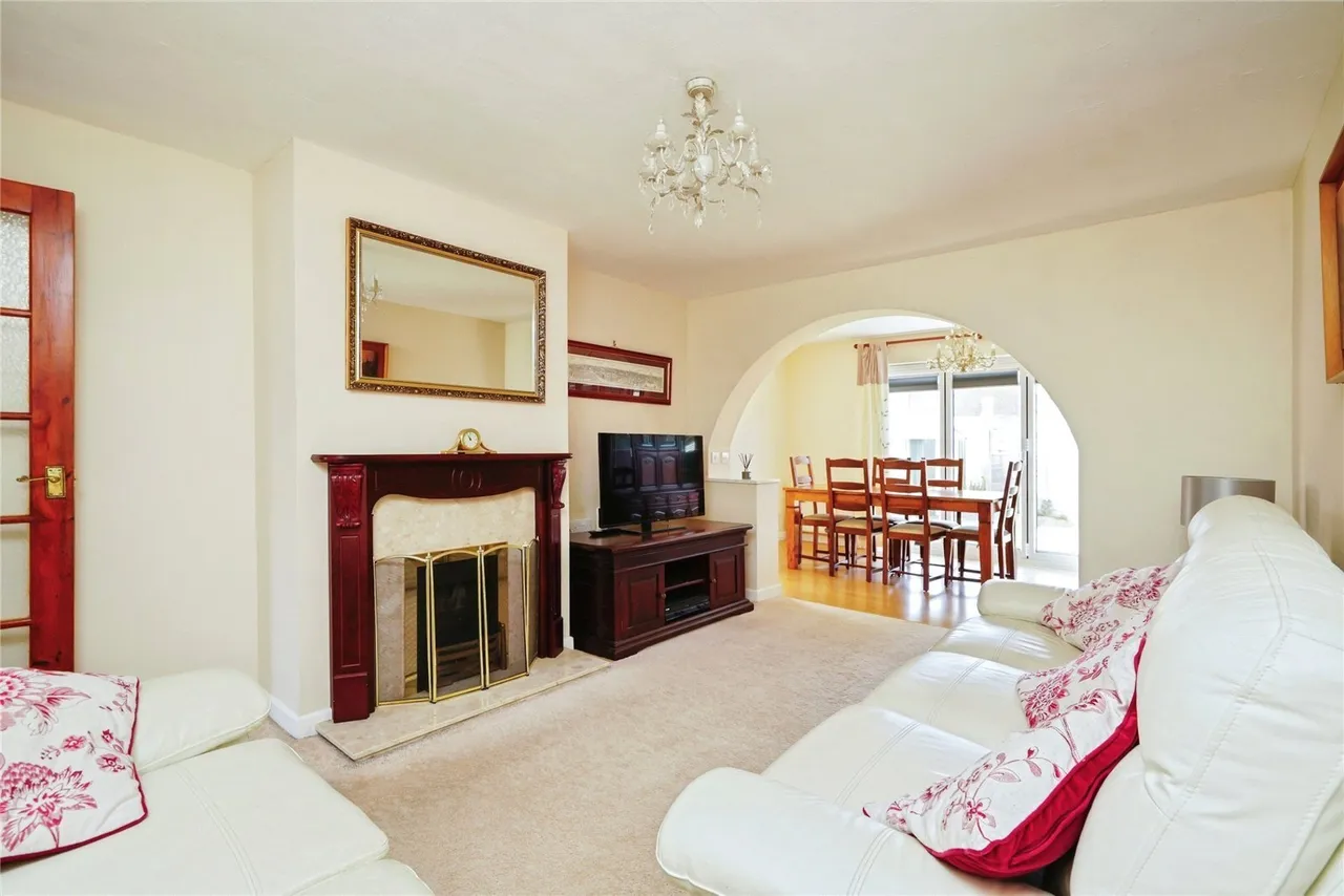 Barry Avenue, Bicester, Oxfordshire, OX26, photo 3