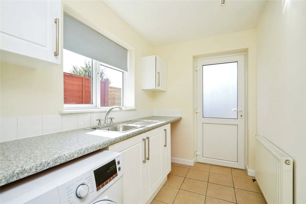 Barry Avenue, Bicester, Oxfordshire, OX26, photo 6