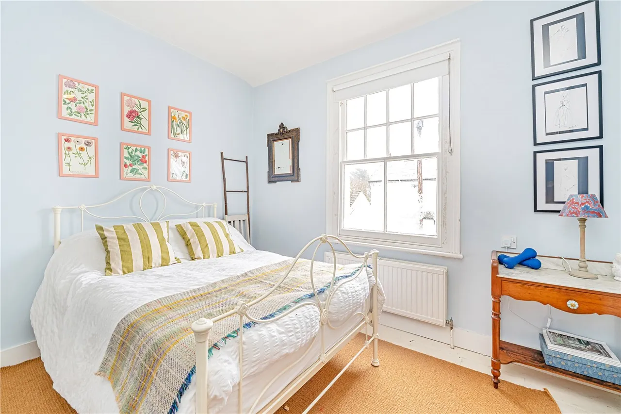 Myrtle Road, Hampton, TW12 1QB, photo 6
