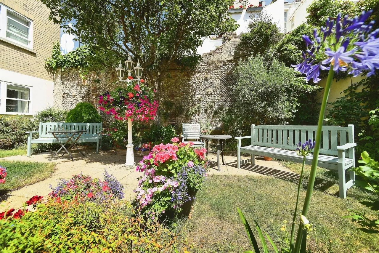 St. Georges Road, Brighton, BN2, photo 12