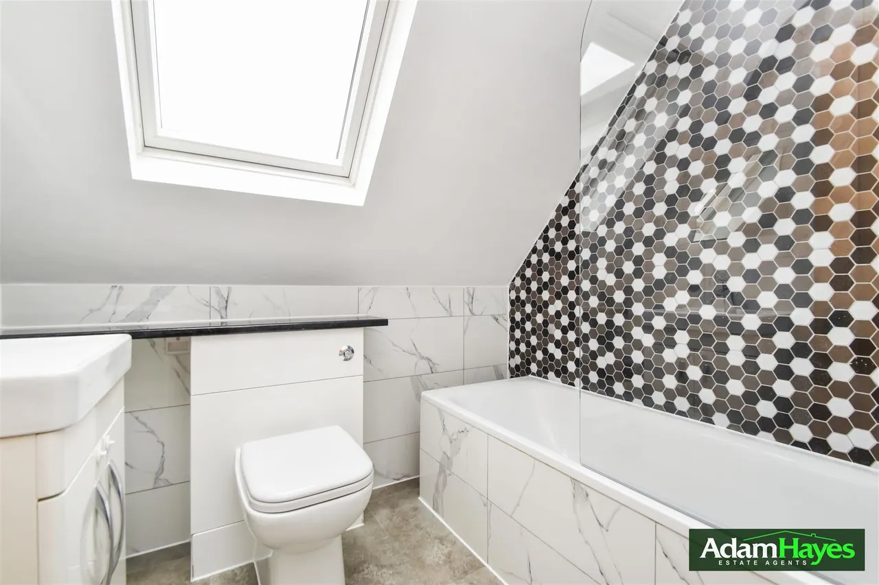 Friern Park, North Finchley, N12, photo 8