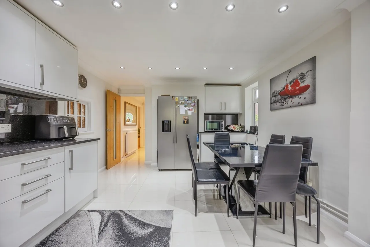 Somerton Close, Surrey, CR8, photo 4