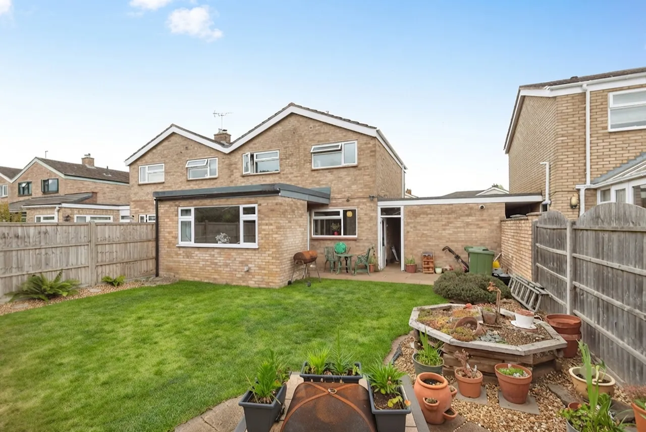 Riverside Gardens, Biggleswade, Bedfordshire, SG18, photo 19