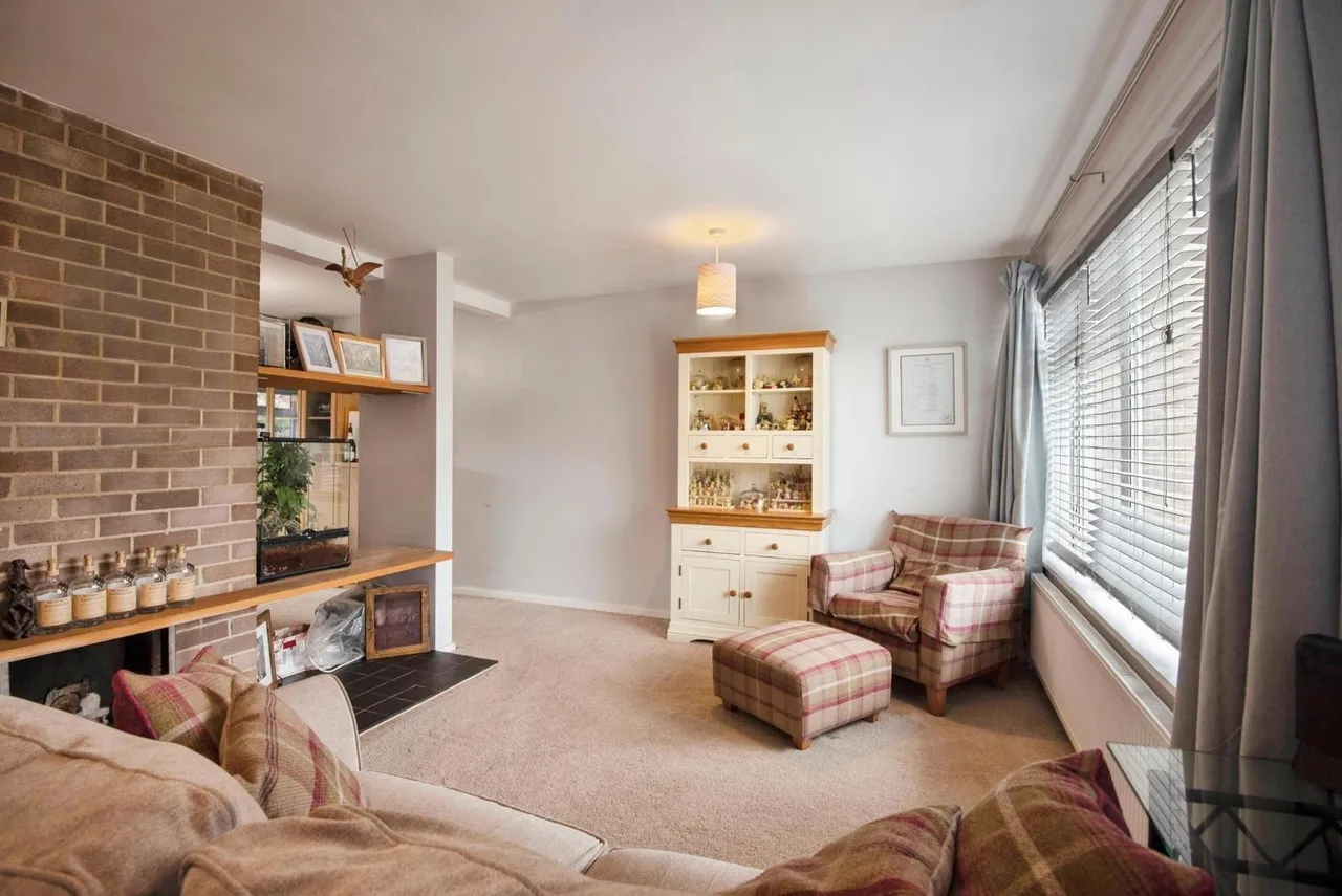 Riverside Gardens, Biggleswade, Bedfordshire, SG18, photo 5
