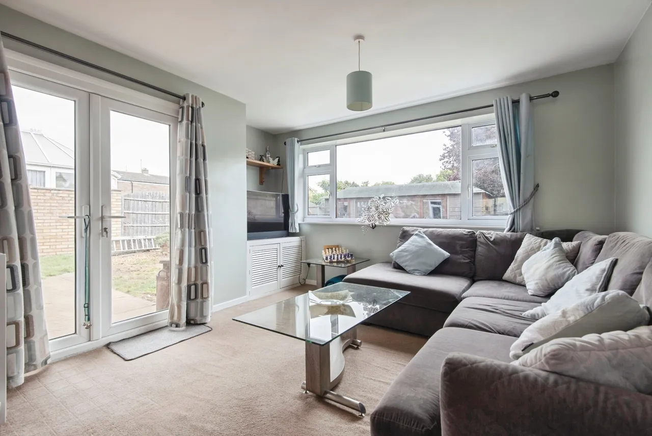 Riverside Gardens, Biggleswade, Bedfordshire, SG18, photo 11