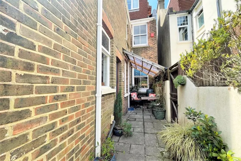 Ditchling Road, Brighton BN1 6JG, photo 25