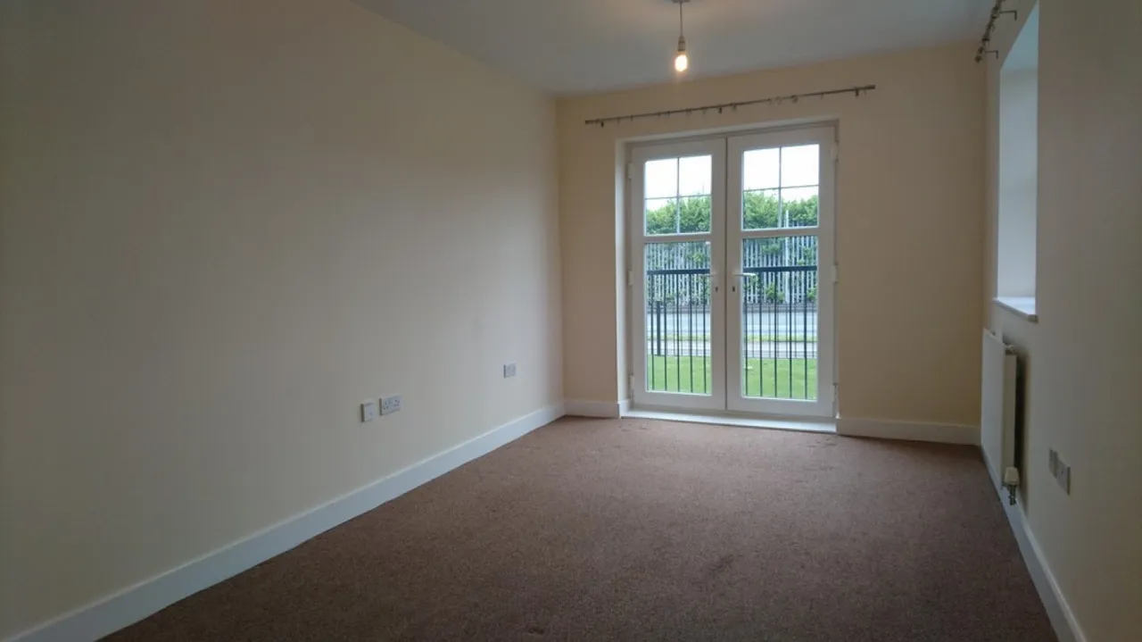Partridge Close, Crewe, photo 4