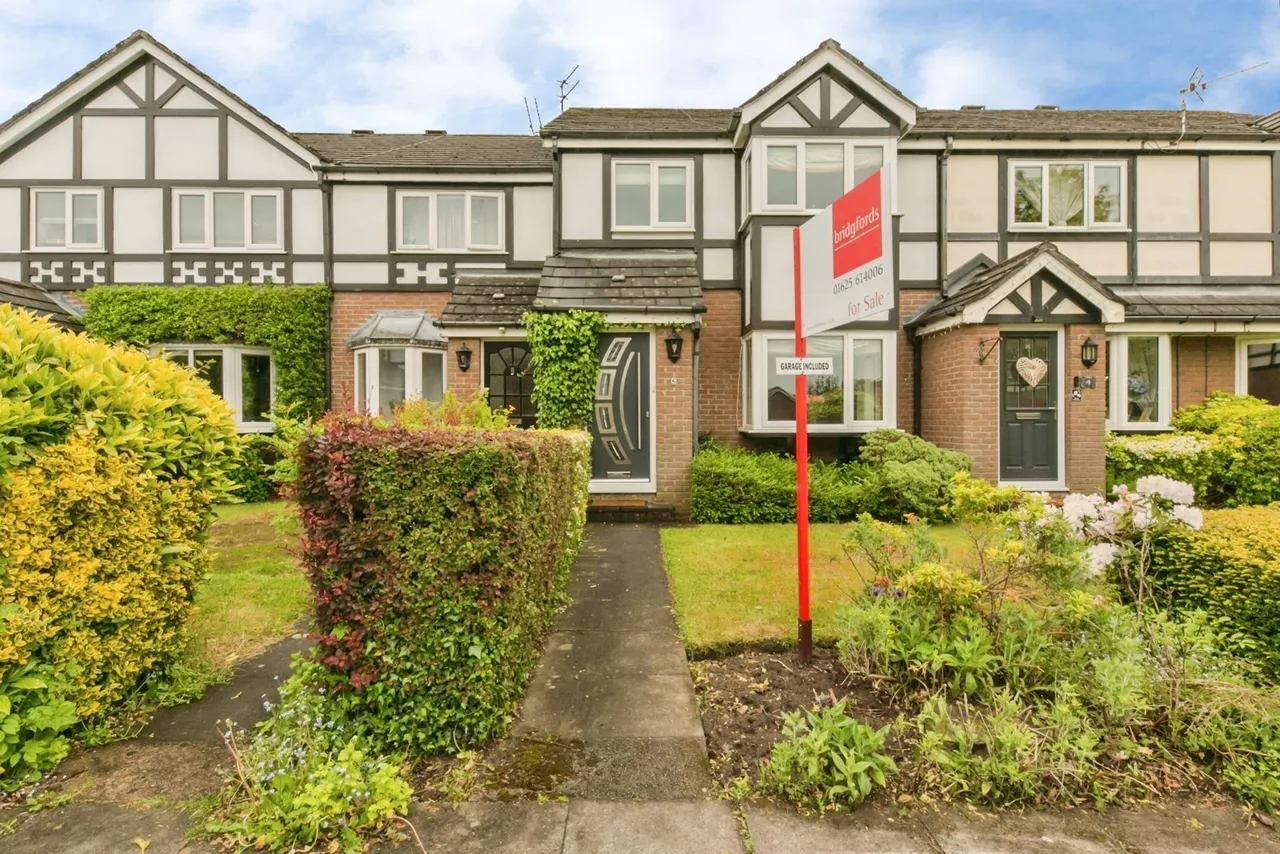 3 bed house for sale — Ascot Close, MACCLESFIELD, Cheshire, SK10