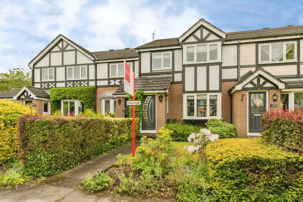 Ascot Close, MACCLESFIELD, Cheshire, SK10, photo 13