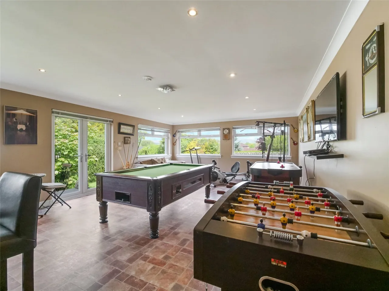 Kirkintilloch Road, Bishopbriggs, Glasgow, East Dunbartonshire, G64, photo 15