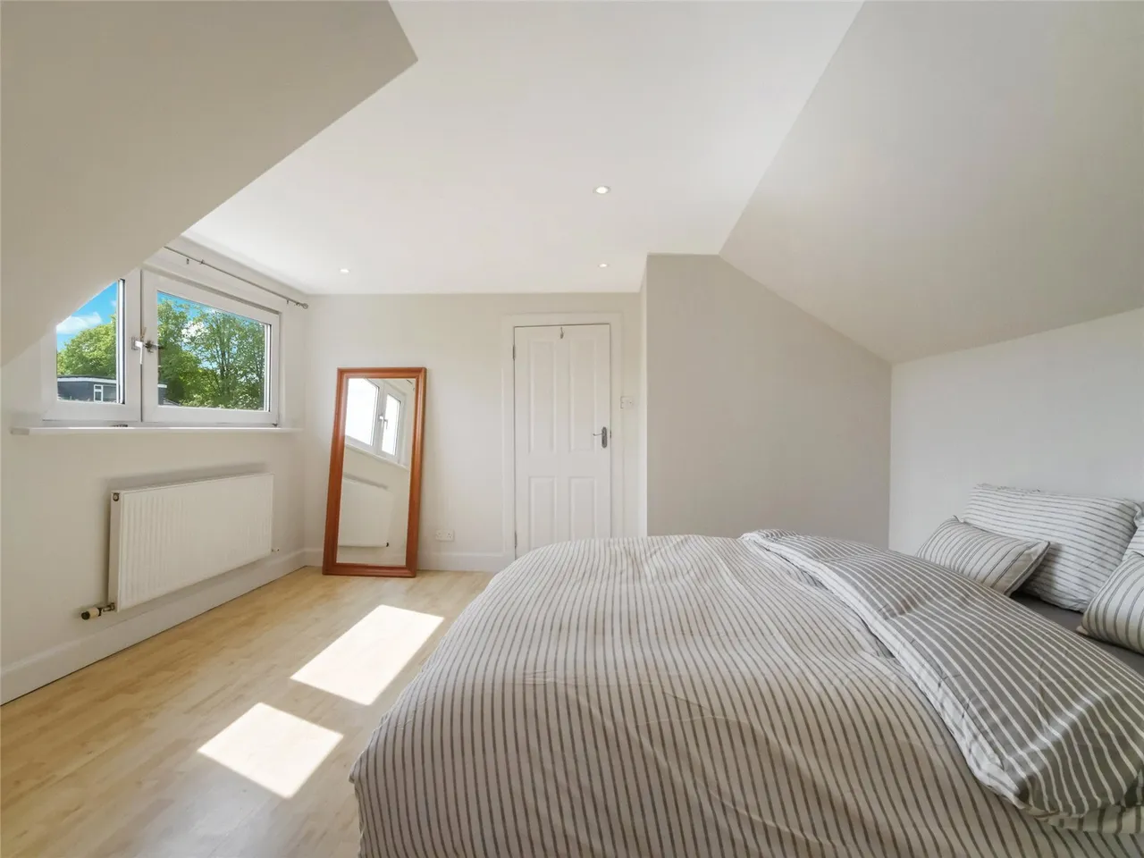 Kirkintilloch Road, Bishopbriggs, Glasgow, East Dunbartonshire, G64, photo 7