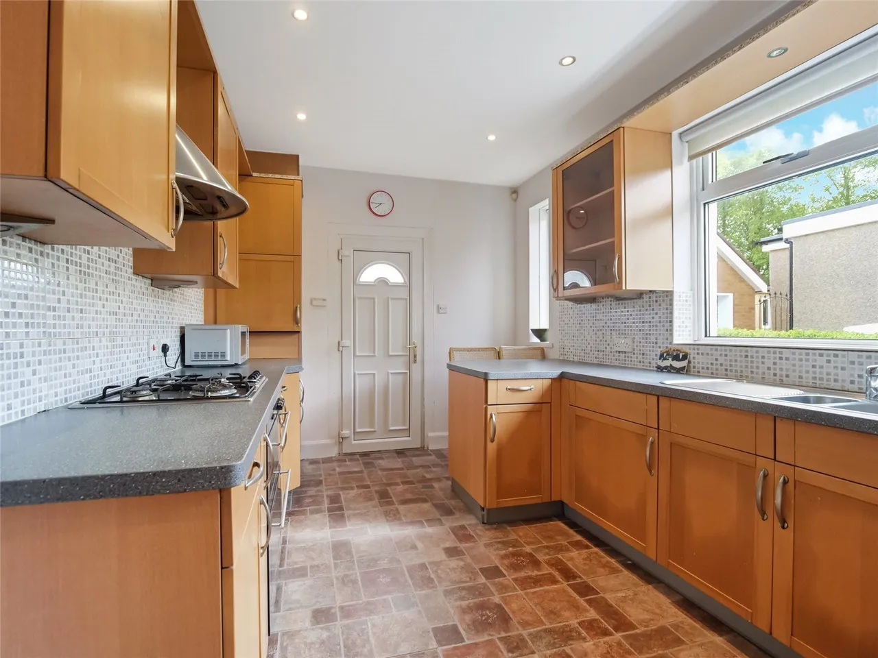 Kirkintilloch Road, Bishopbriggs, Glasgow, East Dunbartonshire, G64, photo 13