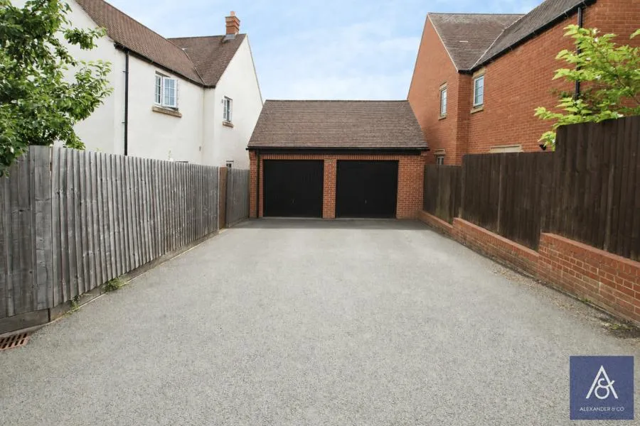 Northampton Road, Brackley, NN13, photo 18