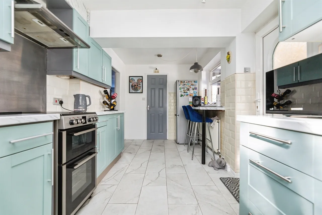 Standon Drive, Sheffield, photo 9