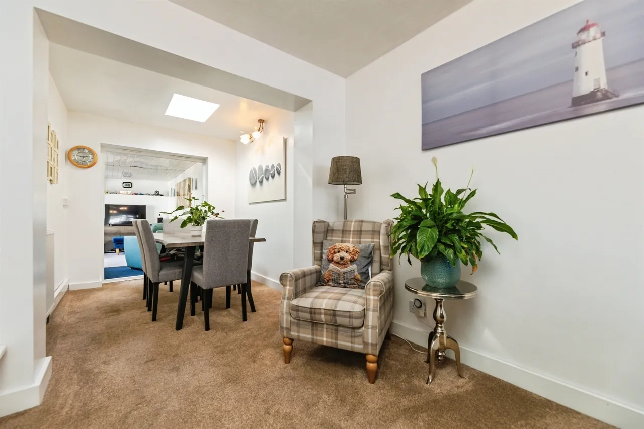 Standon Drive, Sheffield, photo 7