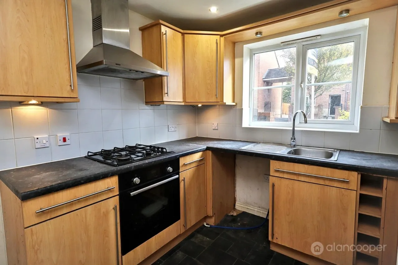 Spruce Road, Nuneaton, CV10, photo 4
