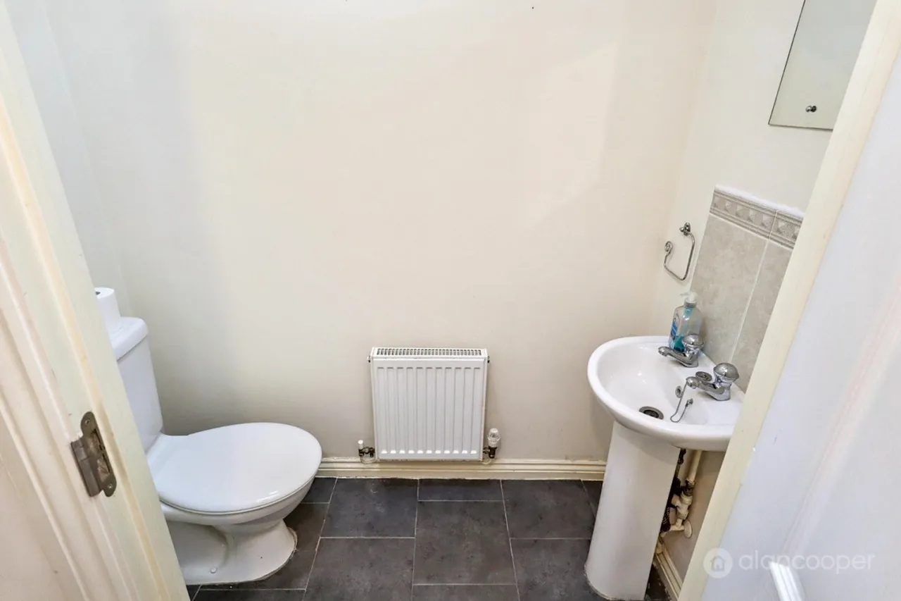 Spruce Road, Nuneaton, CV10, photo 6