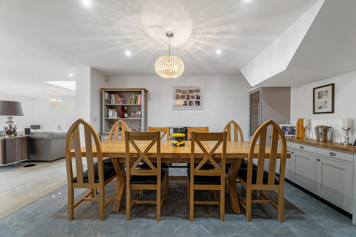 Village Road, Thorpe Egham, TW20, photo 6