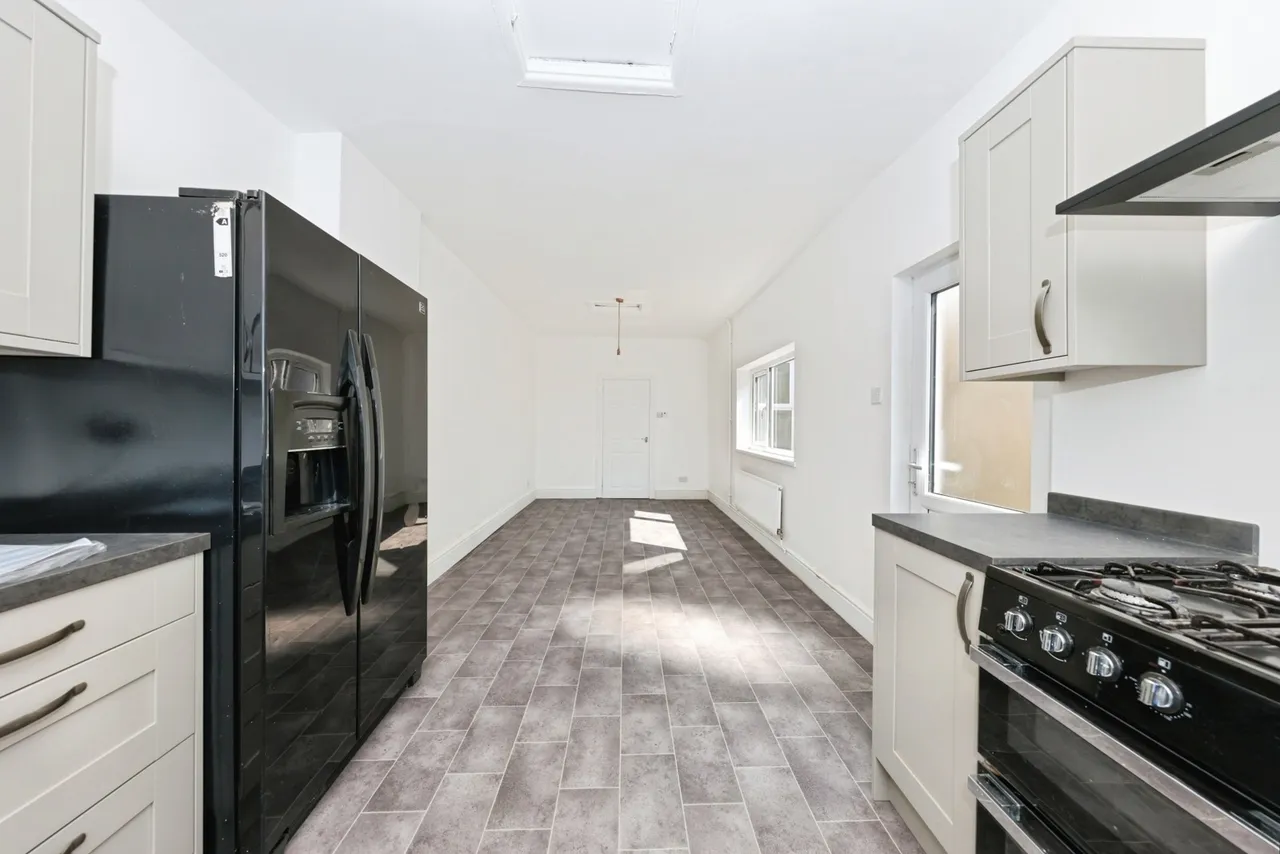 Mansel Street, Burry Port, SA16, photo 8