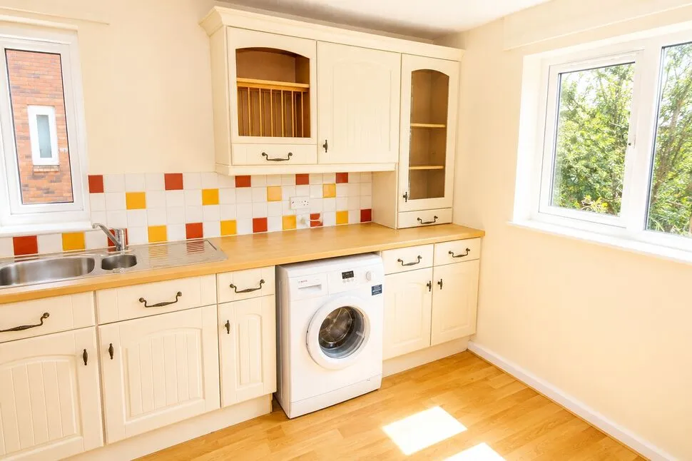 Montrose Court, Chester, CH4, photo 4