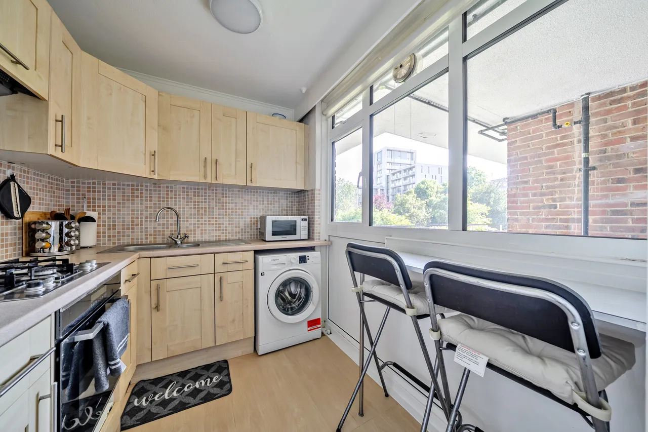 Putney Hill, London, SW15, photo 4