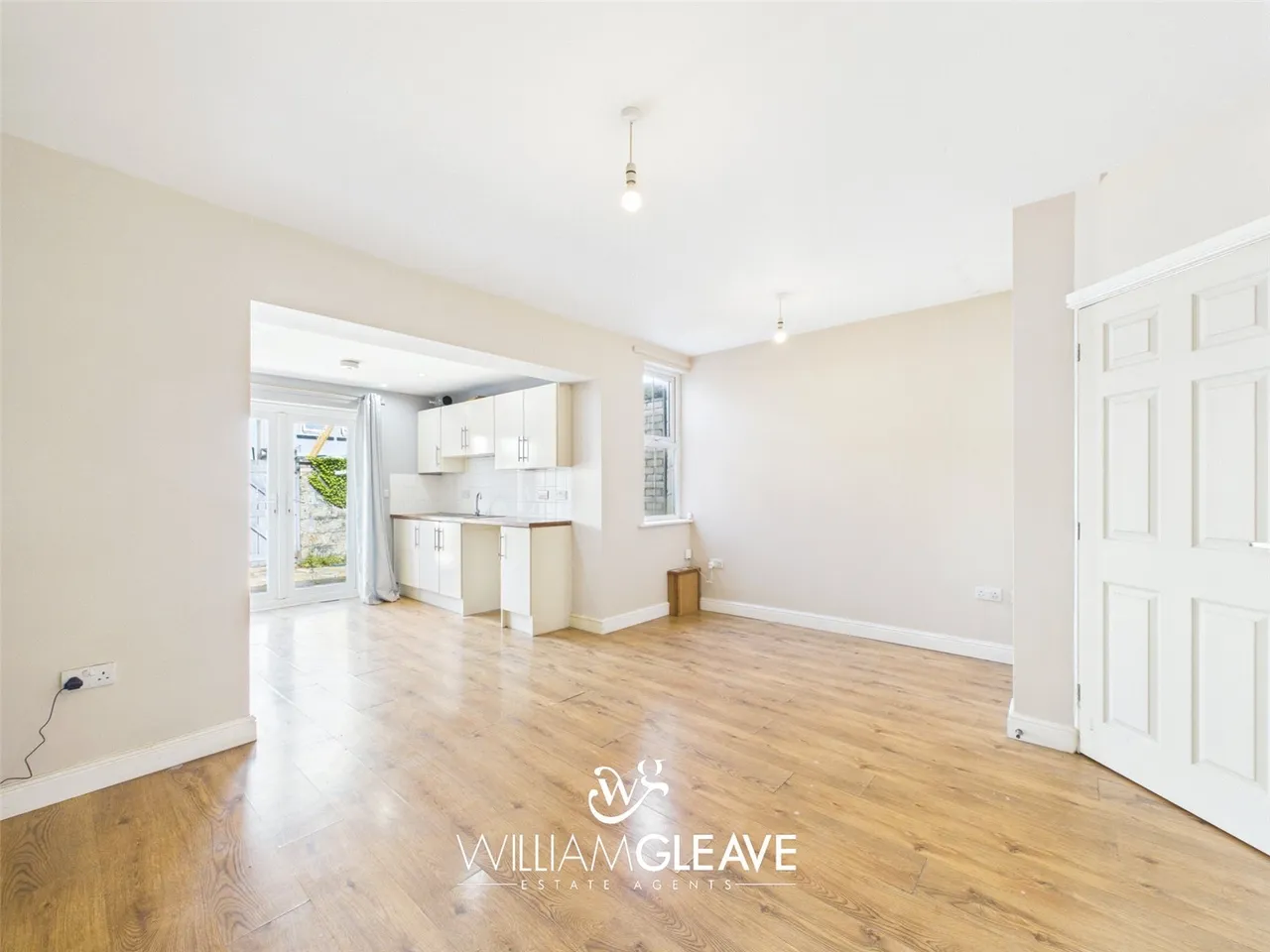 Ernestine Villas, Llandudno, LL30 2PZ, photo 2