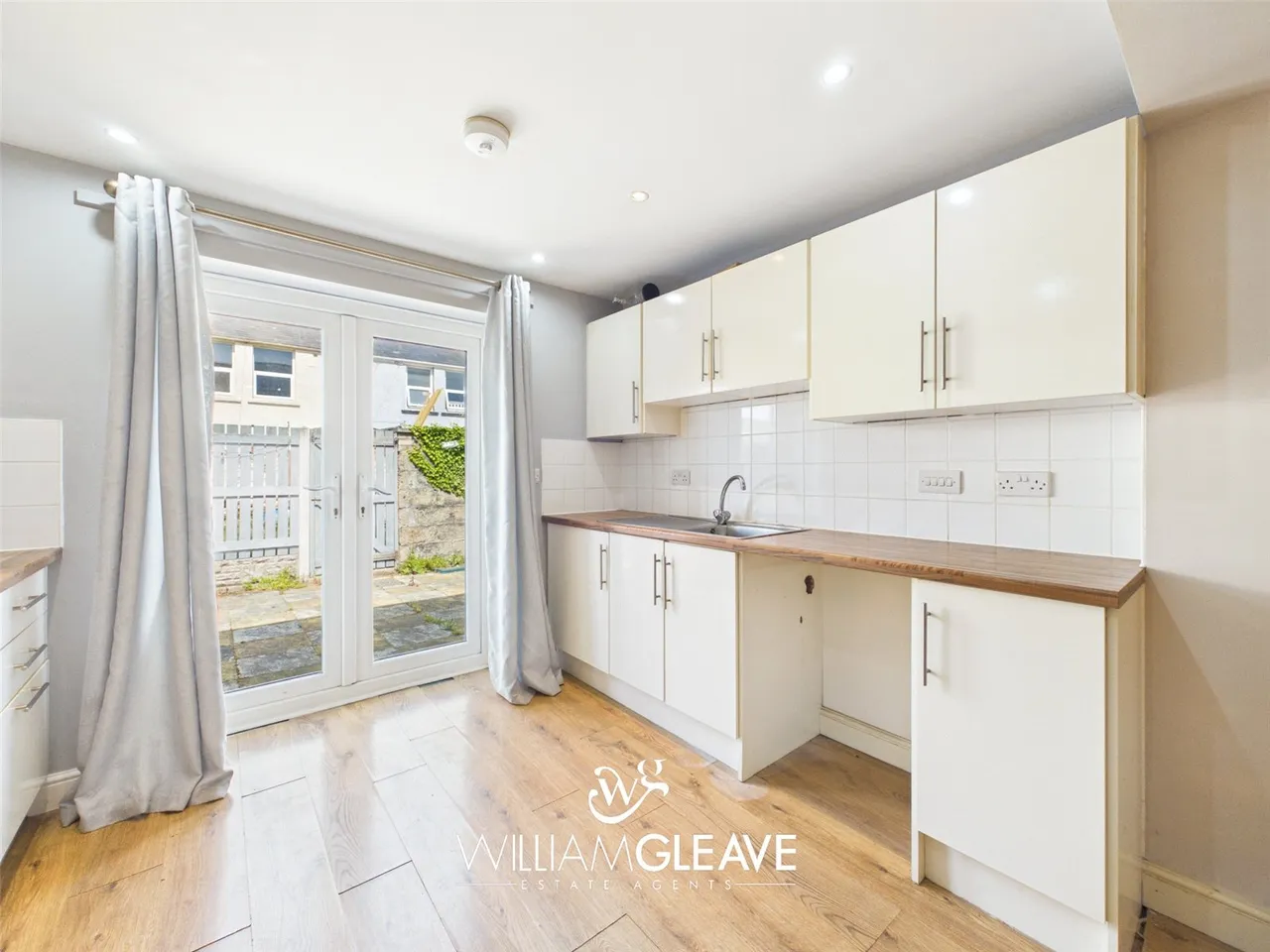 Ernestine Villas, Llandudno, LL30 2PZ, photo 13