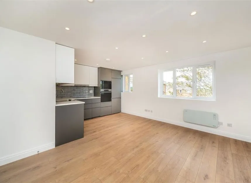Somerton Road, Cricklewood, NW2, photo 3