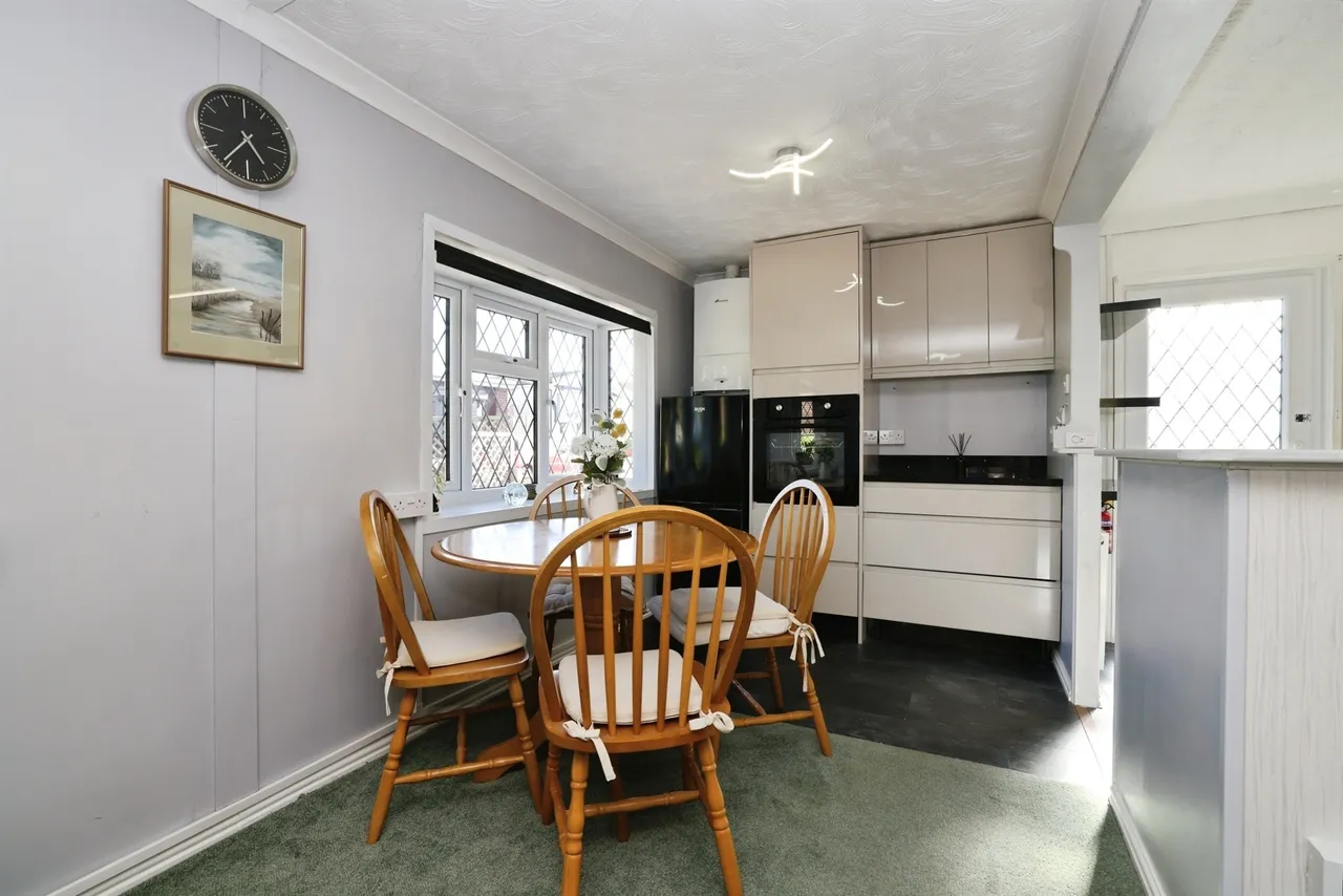 Bungalow Park, Amesbury, Salisbury, photo 7