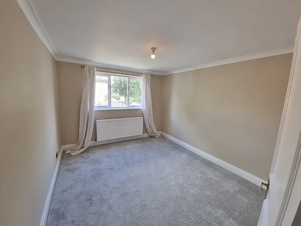 Ordnance Road, Enfield, EN3, photo 8