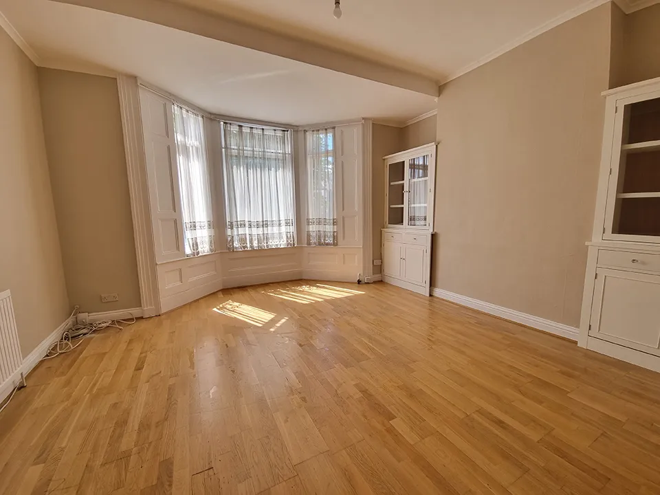 Ordnance Road, Enfield, EN3, photo 12