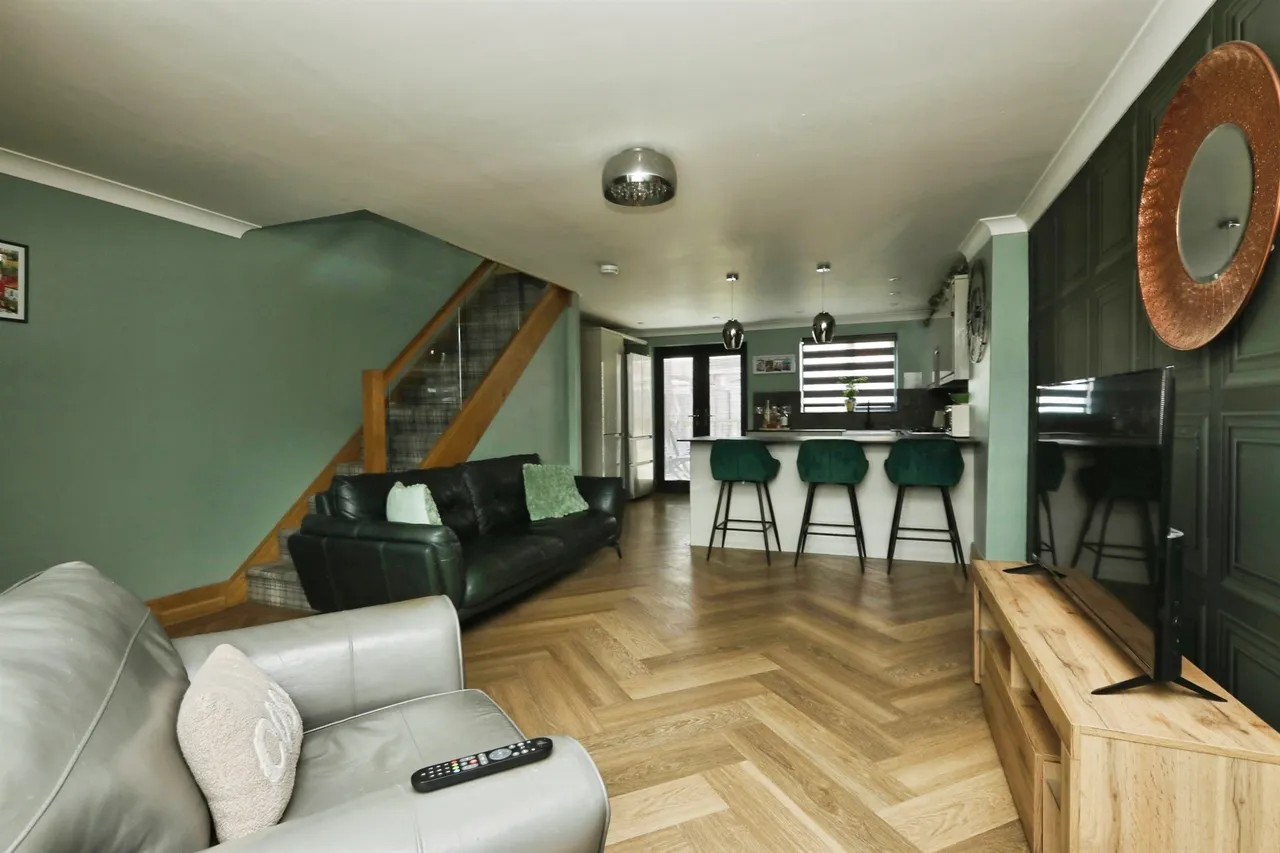 Myrtle Springs Drive, Gleadless Common, S12, photo 4
