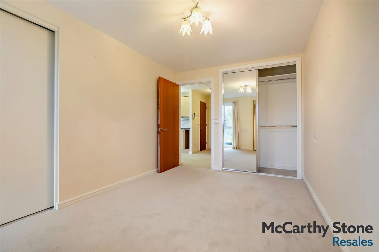 Cowick Street, Exeter, EX4, photo 9