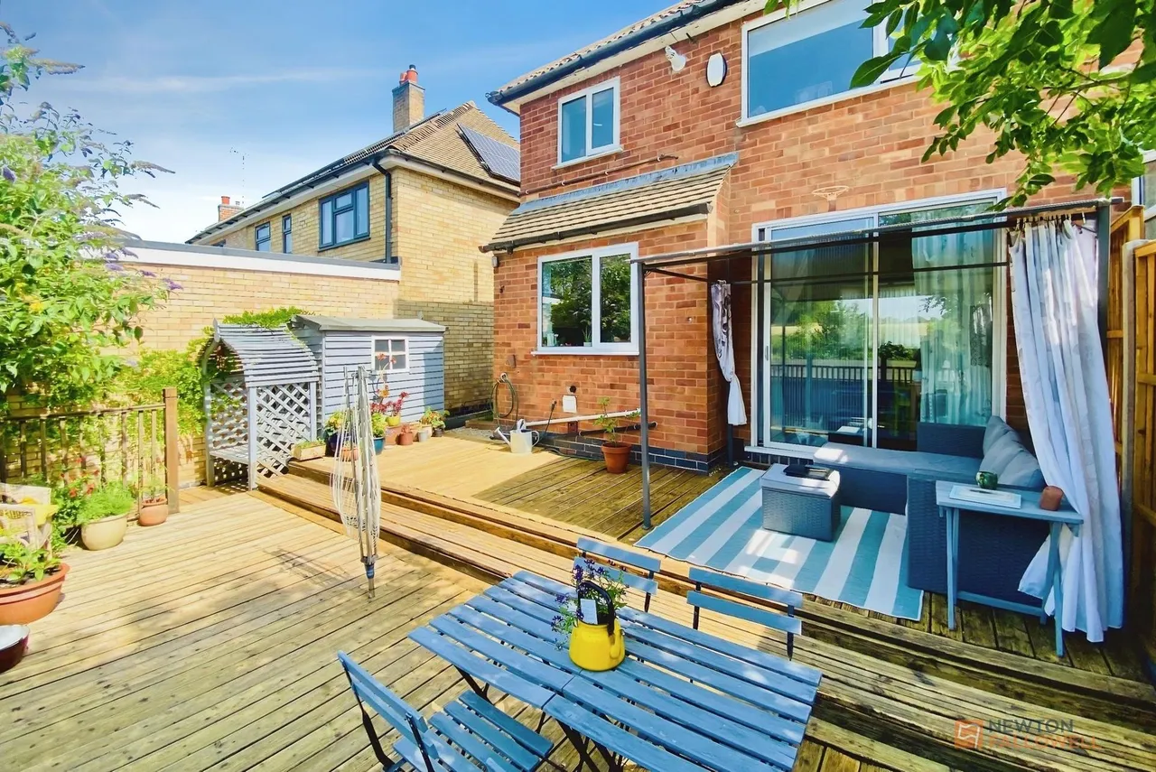 Queensgate Drive, Birstall, LE4, photo 19