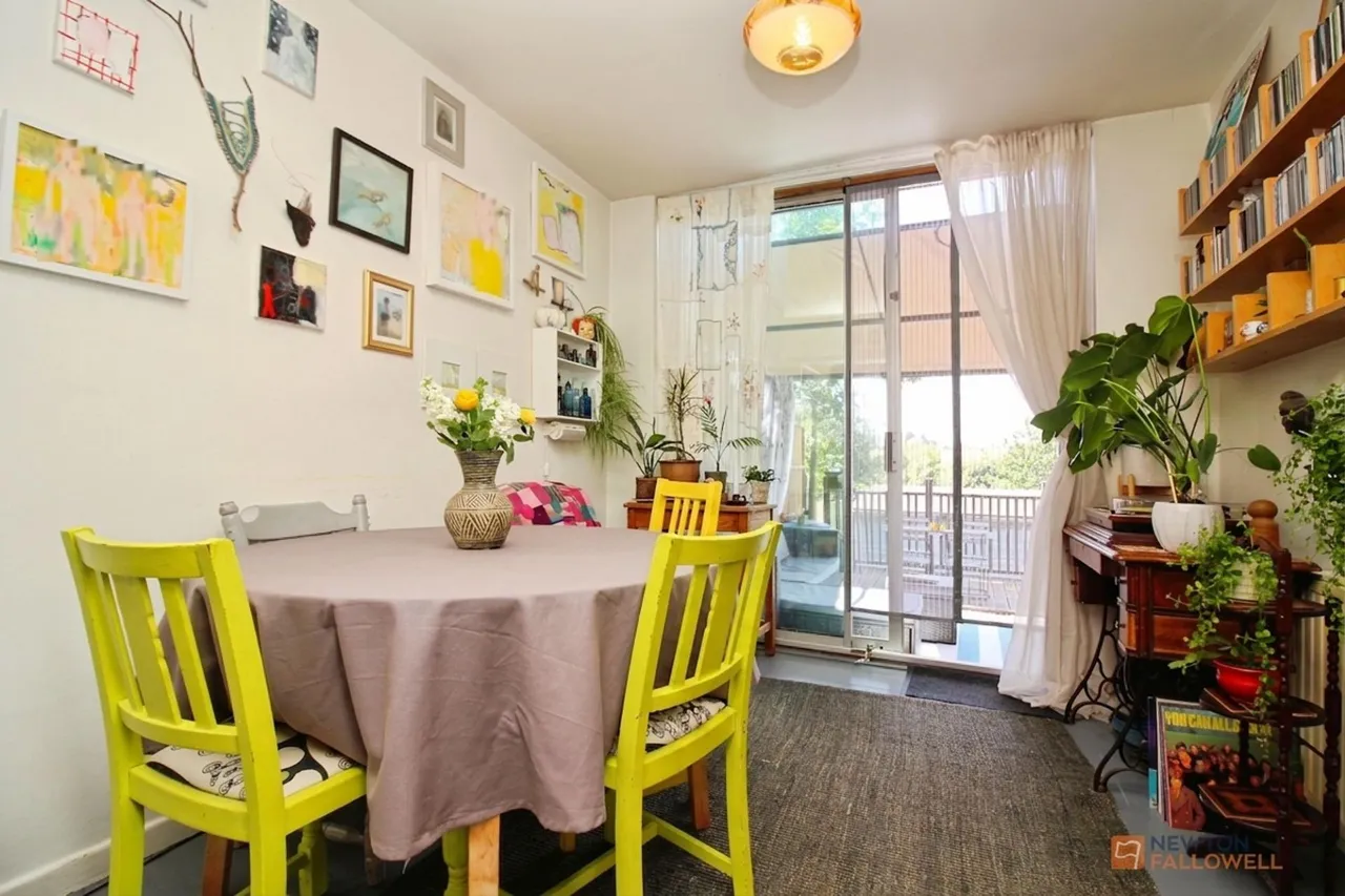 Queensgate Drive, Birstall, LE4, photo 8