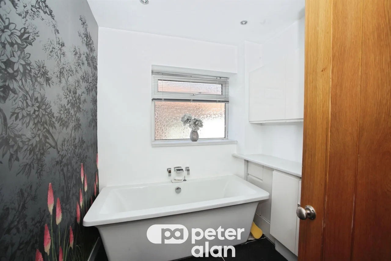 Aldwych Close, Cardiff, CF14, photo 15
